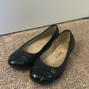 Women’s Time and Tru Shoes - Used , Size 7.5